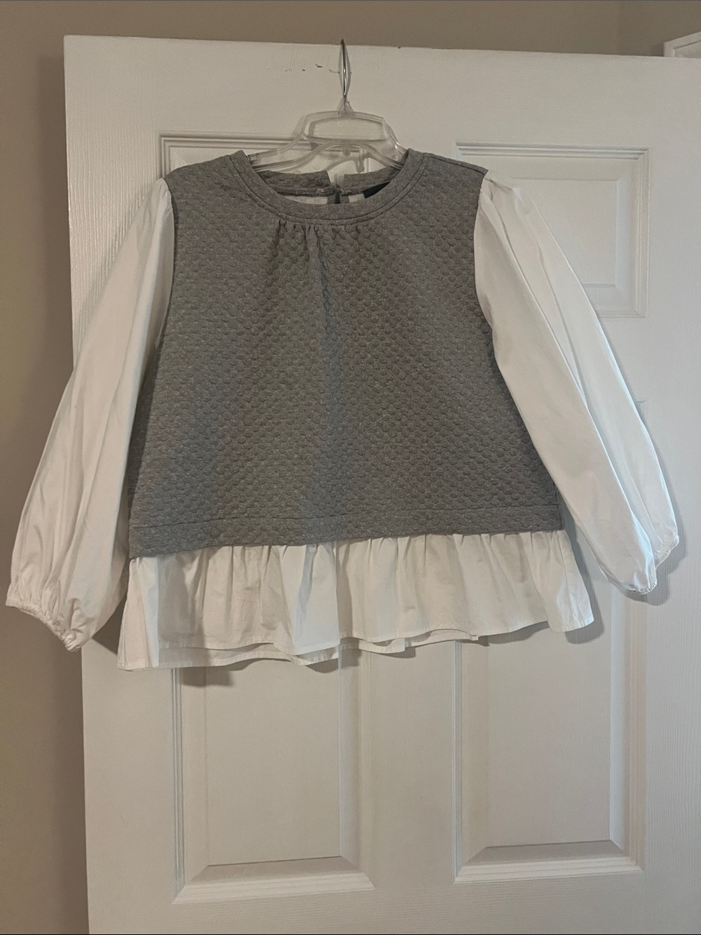 Women’s Layered Look Grey & White Long-Sleeve Top